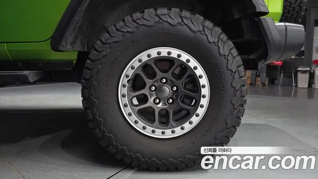 Jeep Wrangler JL — Фото автомобиля 6