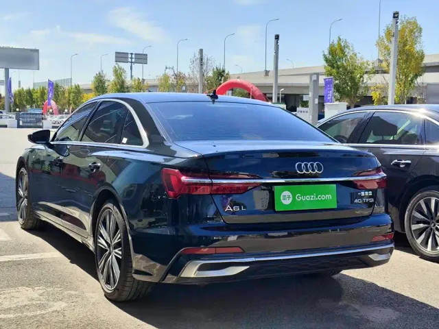 Audi A6L — Фото автомобиля 4
