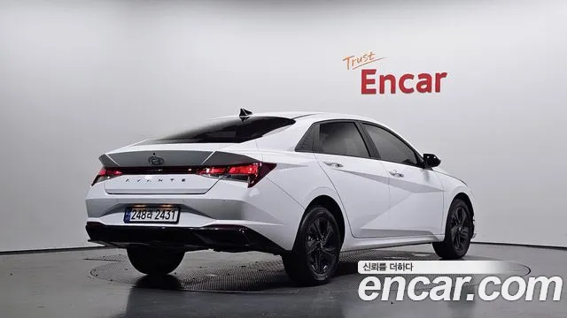 Hyundai AVANTE Avante (CN7) — Фото автомобиля 2