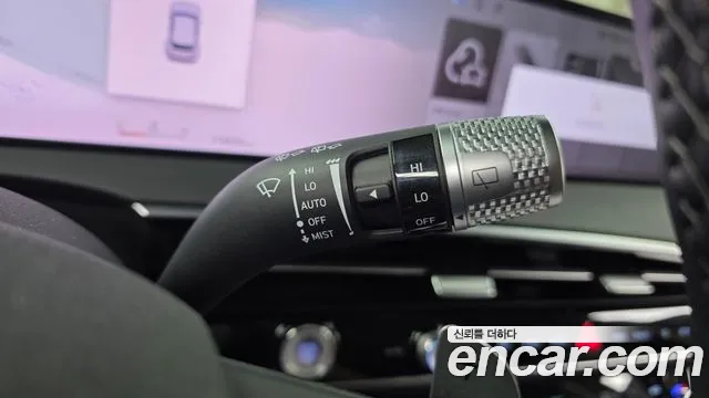 Genesis GV70 2.5T Бензин AWD — Фото автомобиля 27