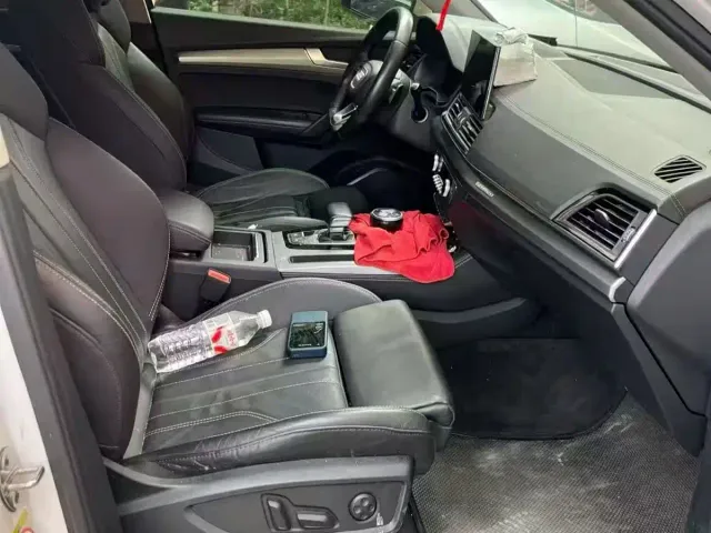 Audi Q5L — Фото автомобиля 6