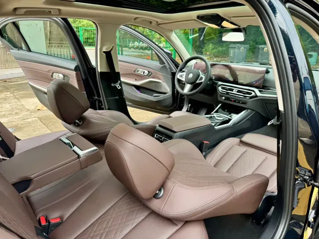 BMW 3 Series — Фото автомобиля 6