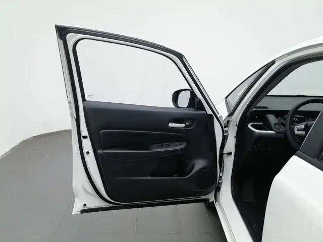 Honda Fit — Фото автомобиля 8