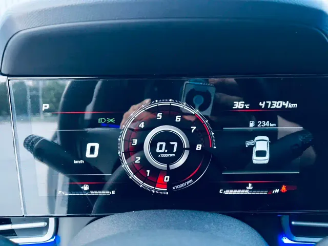 Hyundai Elantra — Фото автомобиля 8