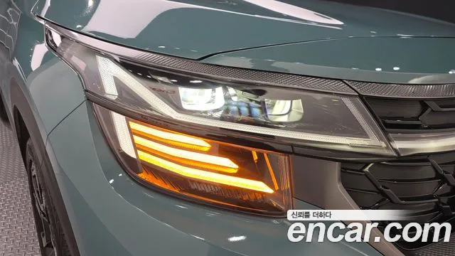 Kia Seltos New — Фото автомобиля 7