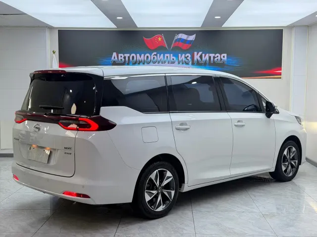 GAC Trumpchi M6 — Фото автомобиля 4