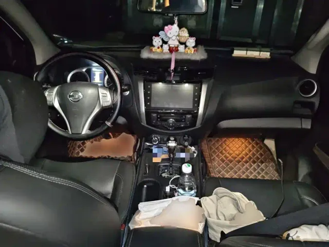 Nissan Terra — Фото автомобиля 5