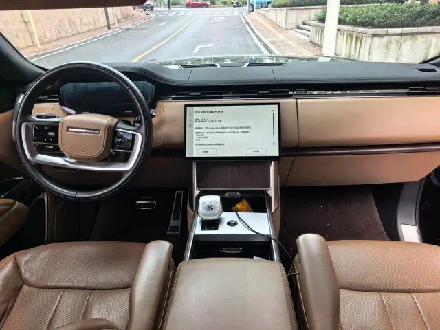 Land Rover Range Rover — Фото автомобиля 4
