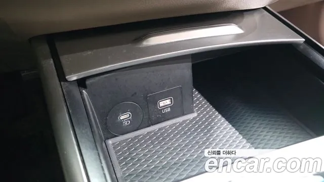Kia K8 2.5 Бензин 2WD — Фото автомобиля 24