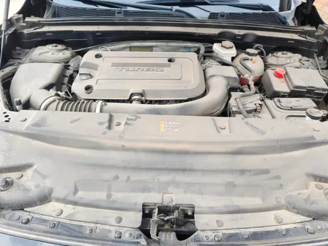 Buick Envision Plus — Фото автомобиля 10