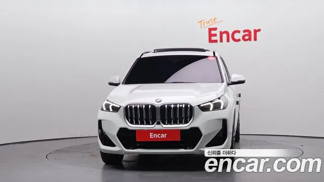 BMW X1 — Фото автомобиля 3