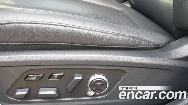 Hyundai Grandeur GN7 — Фото автомобиля 14