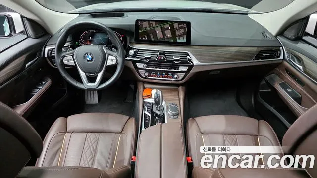 BMW Gran Turismo — Фото автомобиля 7
