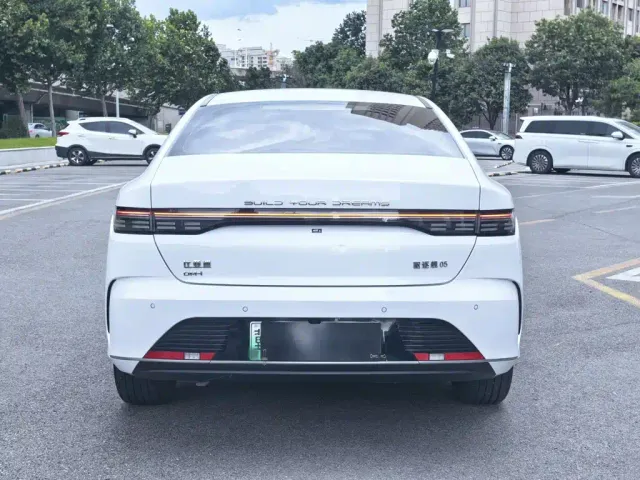 BYD Destroyer 05 — Фото автомобиля 7