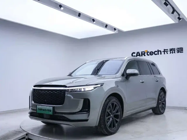 Li Auto ONE — Фото автомобиля 7