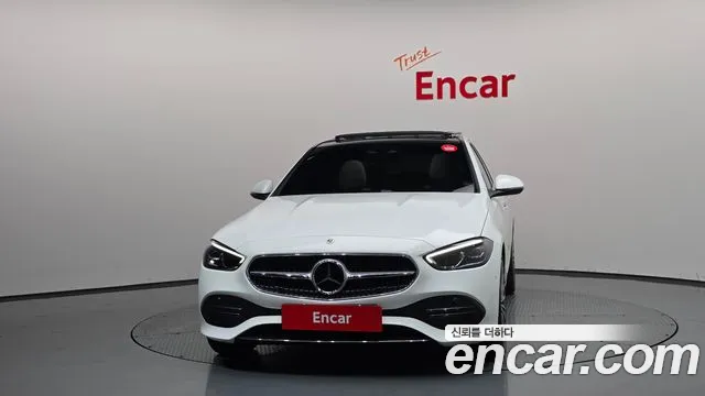 Mercedes-Benz C-Class — Фото автомобиля 3