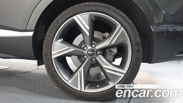 Genesis GV80 — Фото автомобиля 6