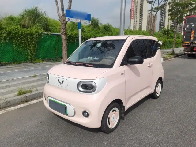 Фотография автомобиля — Wuling Hongguang Mini EV