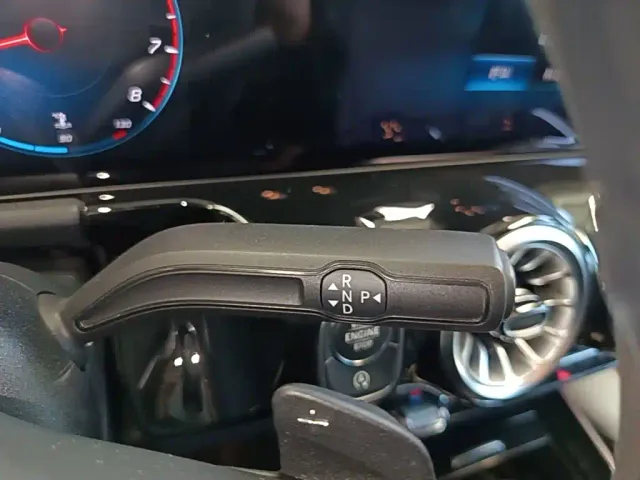 Mercedes-Benz GLA-Class — Фото автомобиля 13