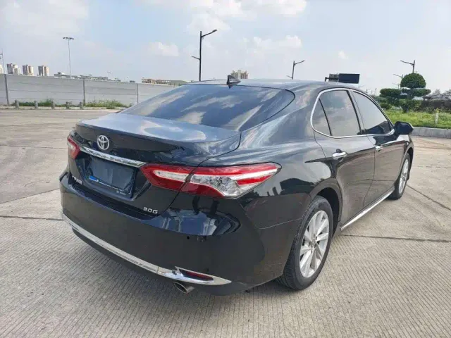 Toyota Camry — Фото автомобиля 8