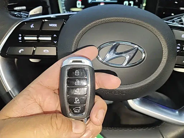 Hyundai Custo — Фото автомобиля 8
