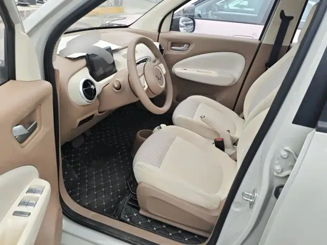 Wuling Hongguang Mini EV — Фото автомобиля 9