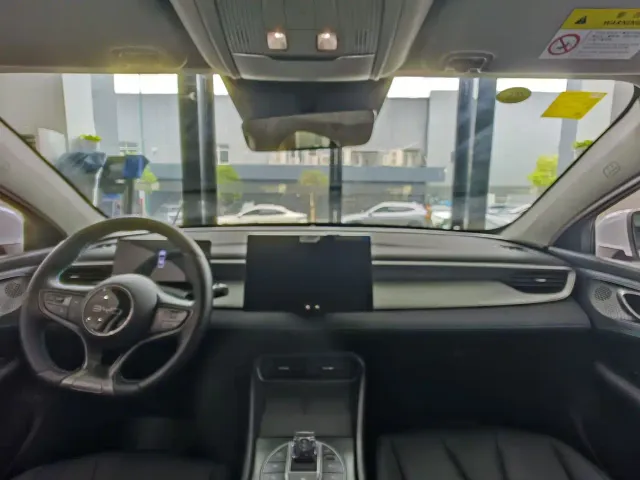 BYD Seal 05 DM-i — Фото автомобиля 5