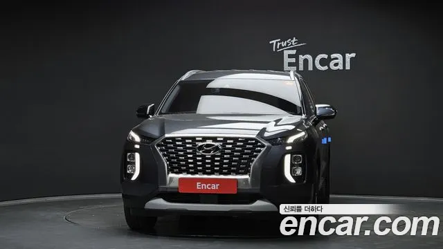 Hyundai Palisade Palisade Дизель 2.2 2WD — Фото автомобиля 3