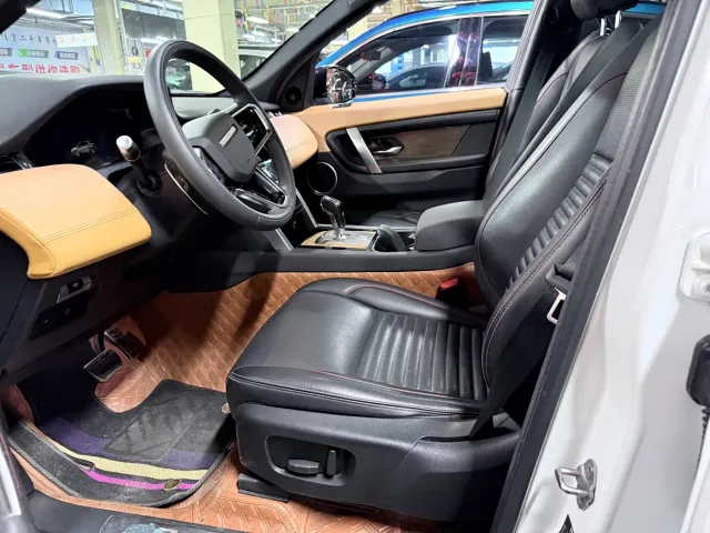 Land Rover Discovery Sport — Фото автомобиля 8