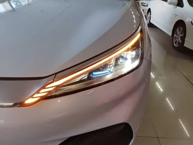 BYD Yuan PLUS — Фото автомобиля 23