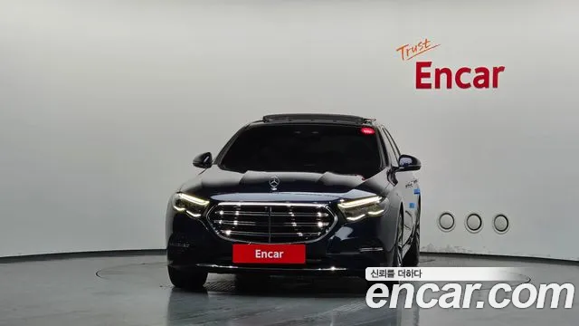 Mercedes-Benz E-Class E-класс W214 E300 4MATIC Exclusive — Фото автомобиля 2