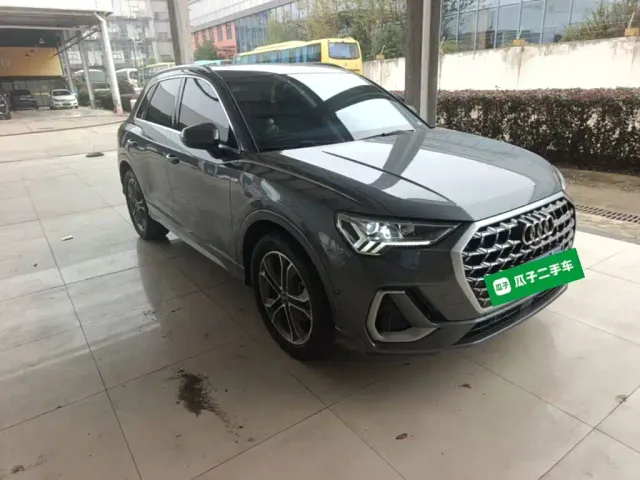 Audi Q3 — Фото автомобиля 3
