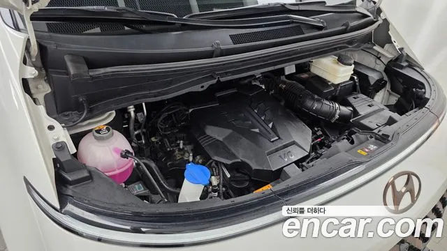 Hyundai Staria Staria L3.5 Lounge 9 мест — Фото автомобиля 6