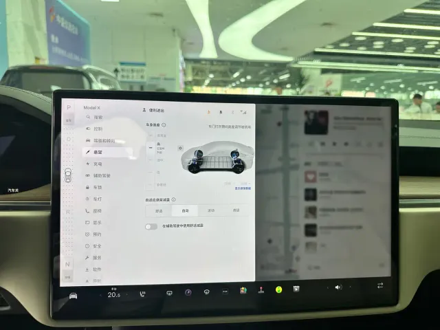Tesla Model X 2023 Dual Motor All-Wheel Drive Edition — Фото автомобиля 8