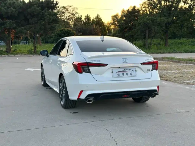 Honda Integra — Фото автомобиля 4