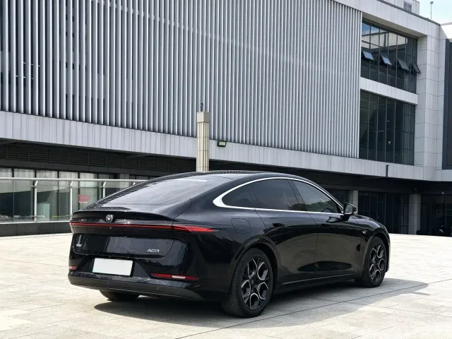 Changan Qiyuan A07 — Фото автомобиля 13