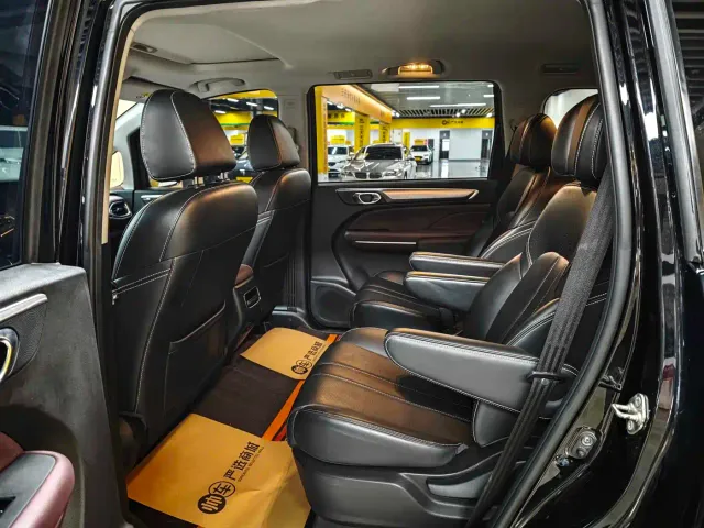 GAC Trumpchi M6 — Фото автомобиля 9