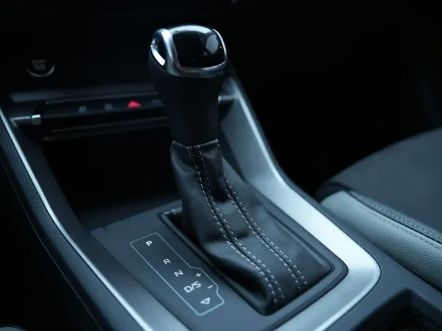 Audi Q3 — Фото автомобиля 13