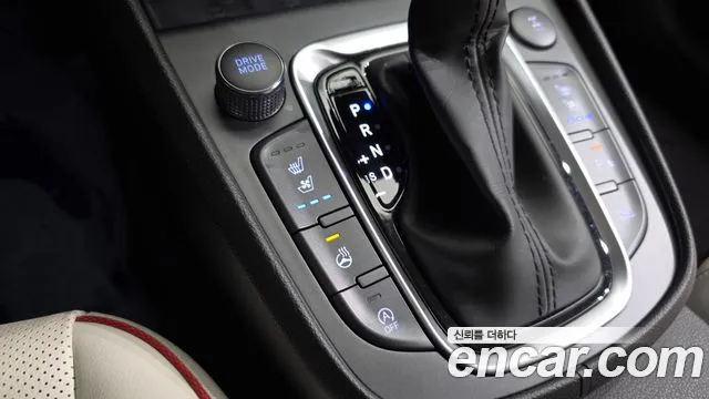 Hyundai Kona — Фото автомобиля 28