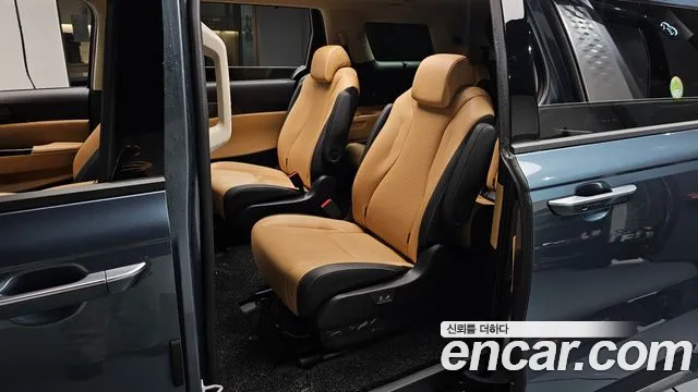 Kia Canival Carnival 4 поколение Бензин 9 мест Signature — Фото автомобиля 25