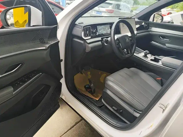 BYD Song Pro — Фото автомобиля 15