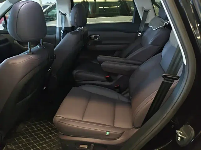 Leapmotor C16 — Фото автомобиля 16