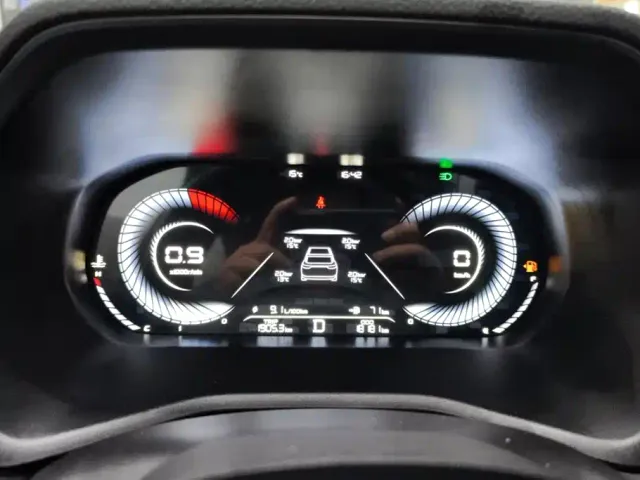 Geely Emgrand — Фото автомобиля 14