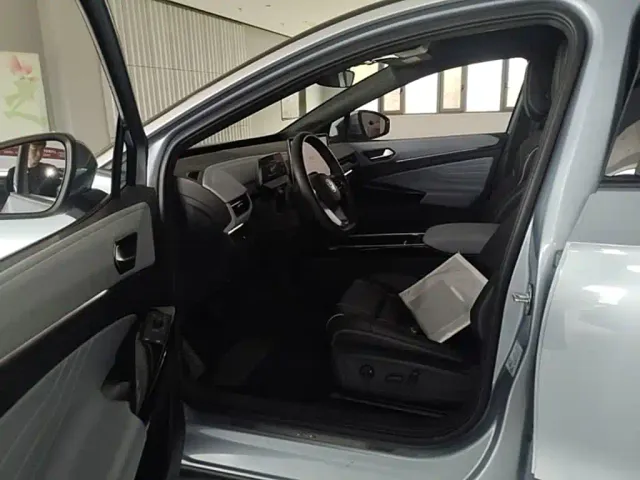 Volkswagen Volkswagen ID.4 X 2024 Pure Intelligent Edition — Фото автомобиля 20