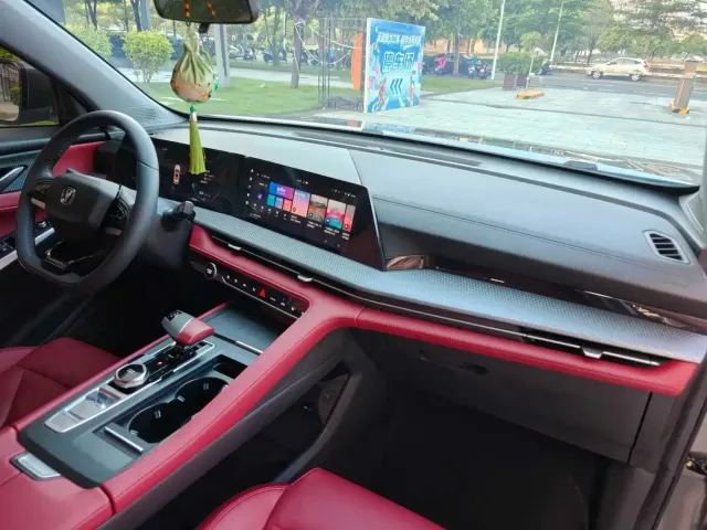 Changan CS75 Plus — Фото автомобиля 5