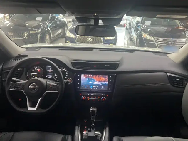 Nissan X-Trail — Фото автомобиля 20