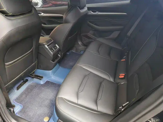 Geely Xingrui — Фото автомобиля 8