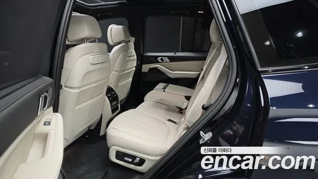BMW X5 xDrive 40i M Sport — Фото автомобиля 23