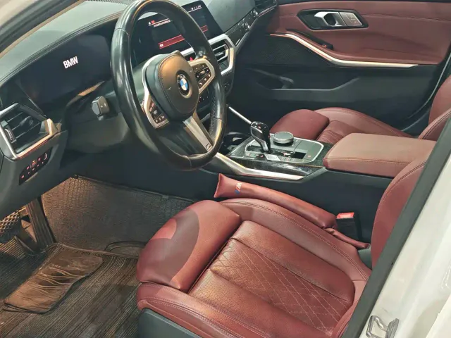 BMW 3 Series — Фото автомобиля 4