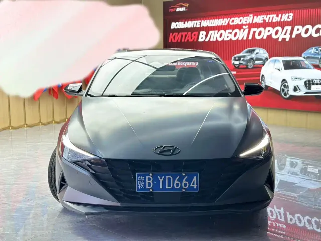 Hyundai Elantra — Фото автомобиля 2